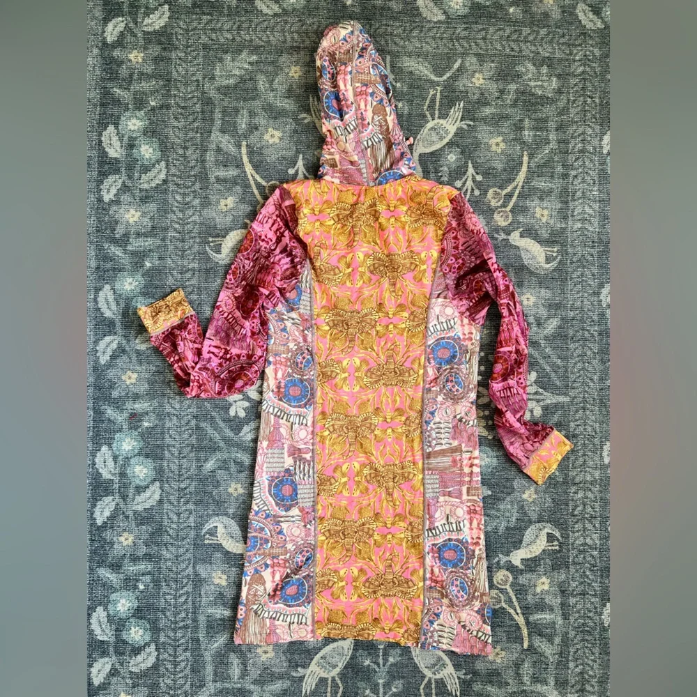 Maaji Pink and Gold hooded boho Mini Dress Rhapsody Road 2016 collection - Picture 2 of 6
